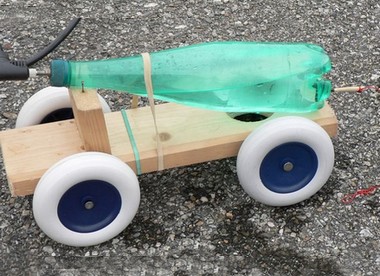 Atelier scientifique - Voiture à réaction